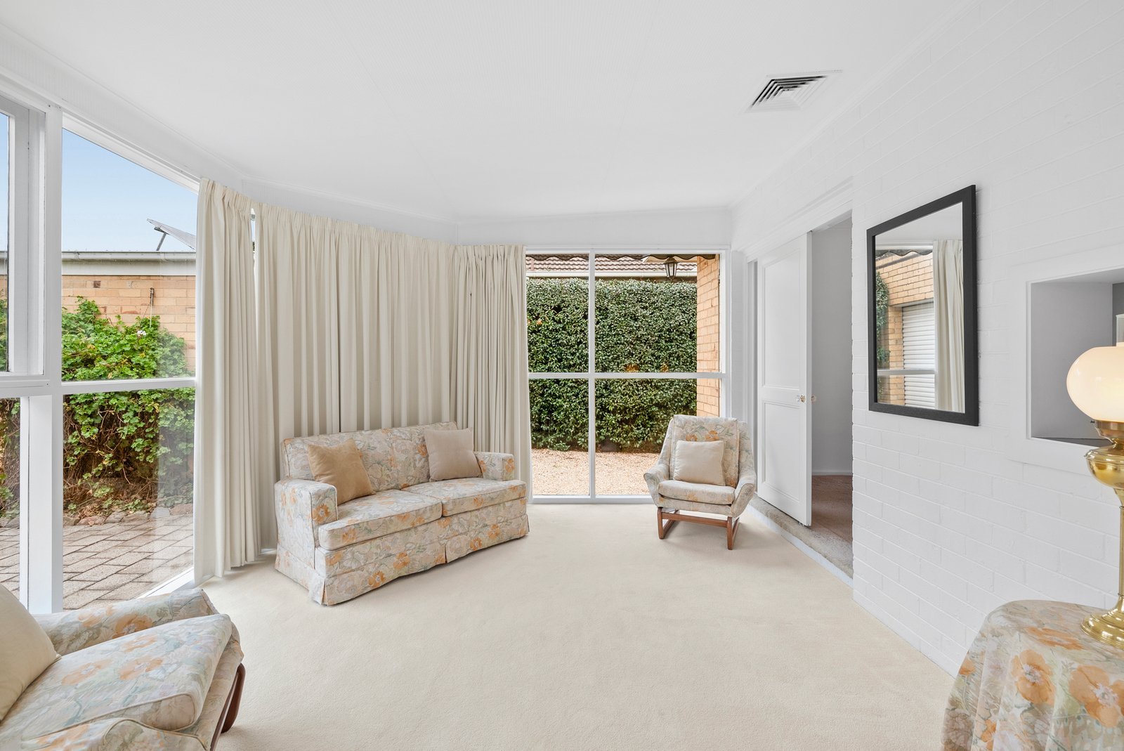 8 Northam Road, Bentleigh East image 4