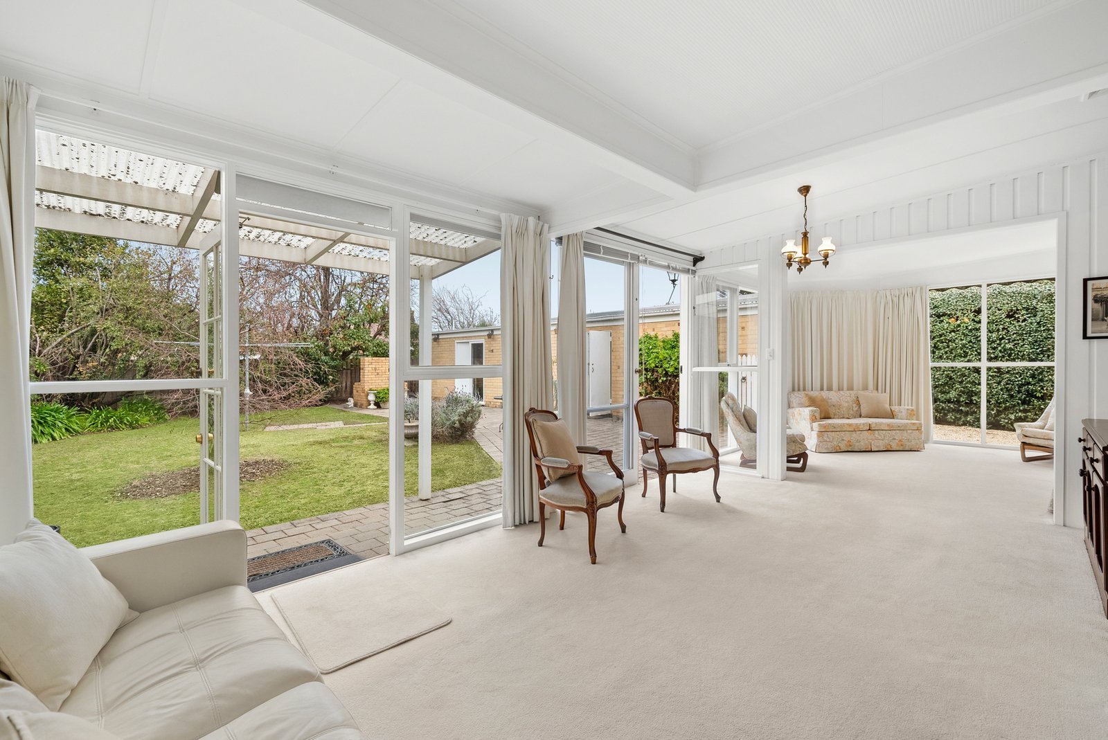 8 Northam Road, Bentleigh East image 3