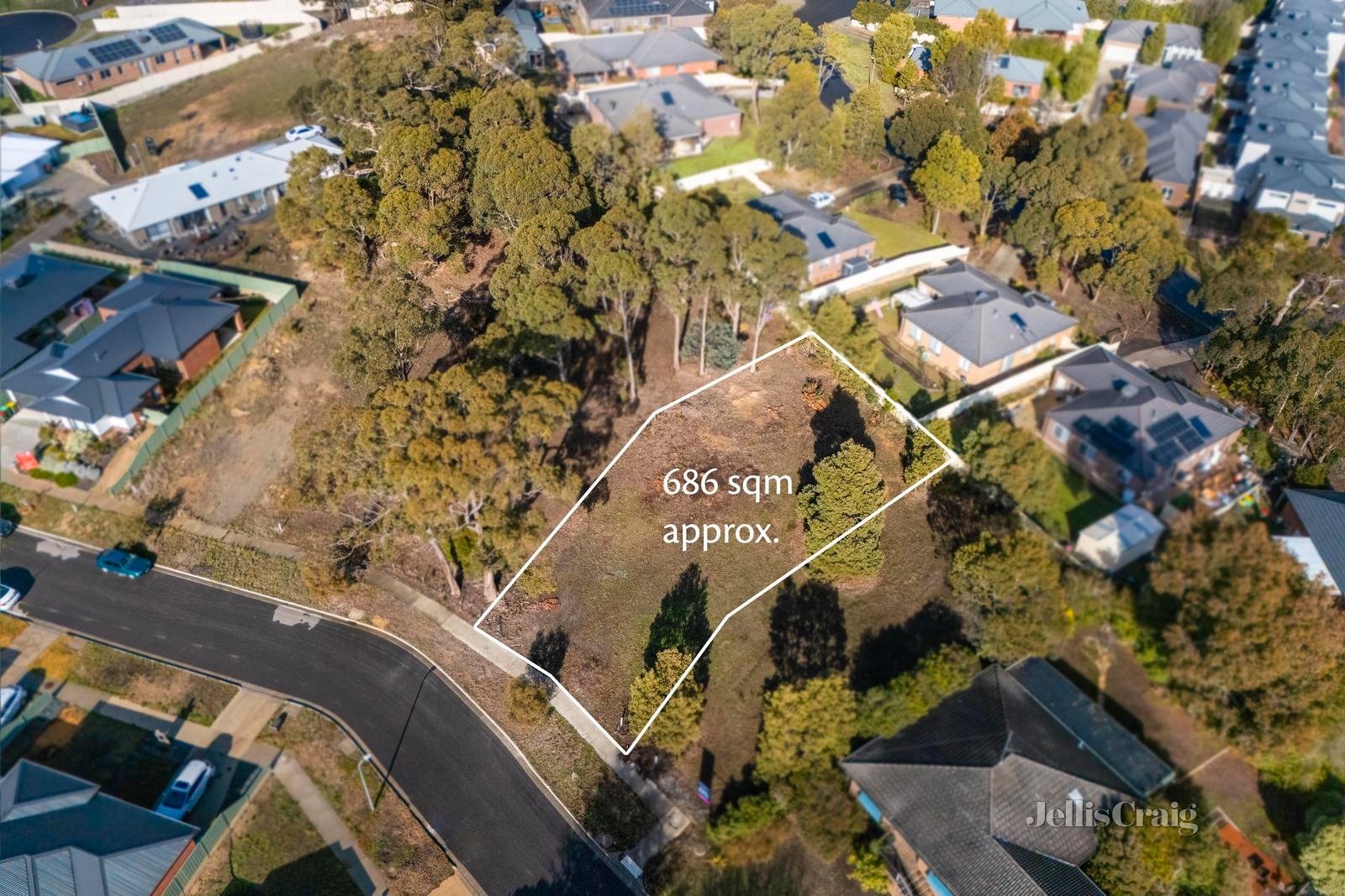 8 Nyora Grove, Mount Helen image 1
