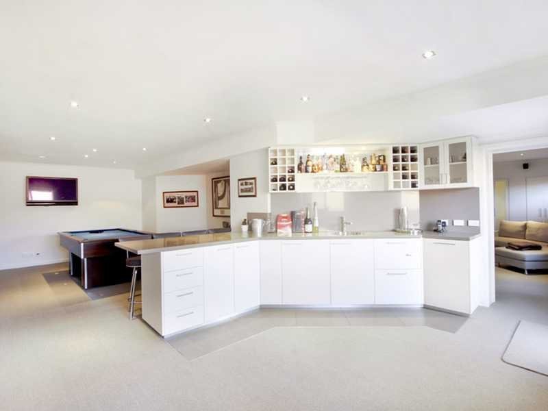 8 Oakbank Avenue, Highton image 2