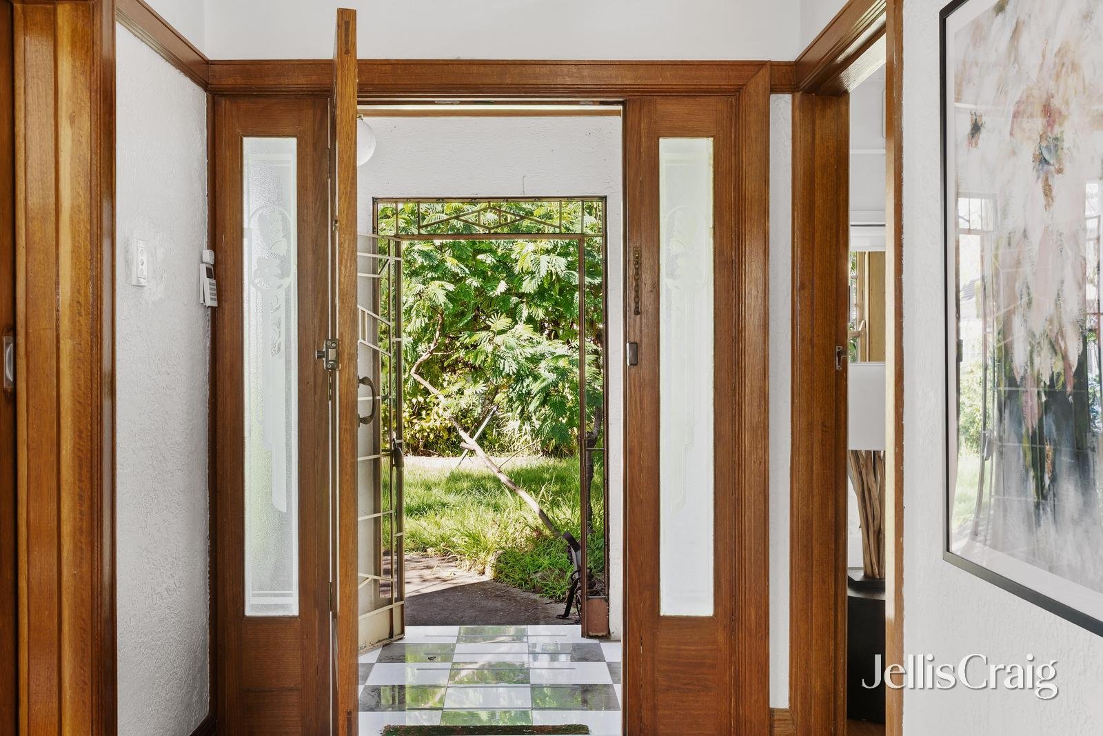 8 Oakwood Avenue, Brighton image 2