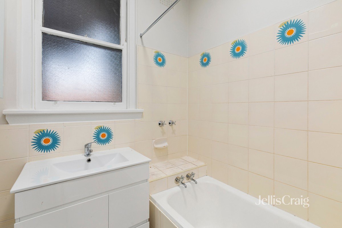 8 Oconnell Street, Richmond image 5