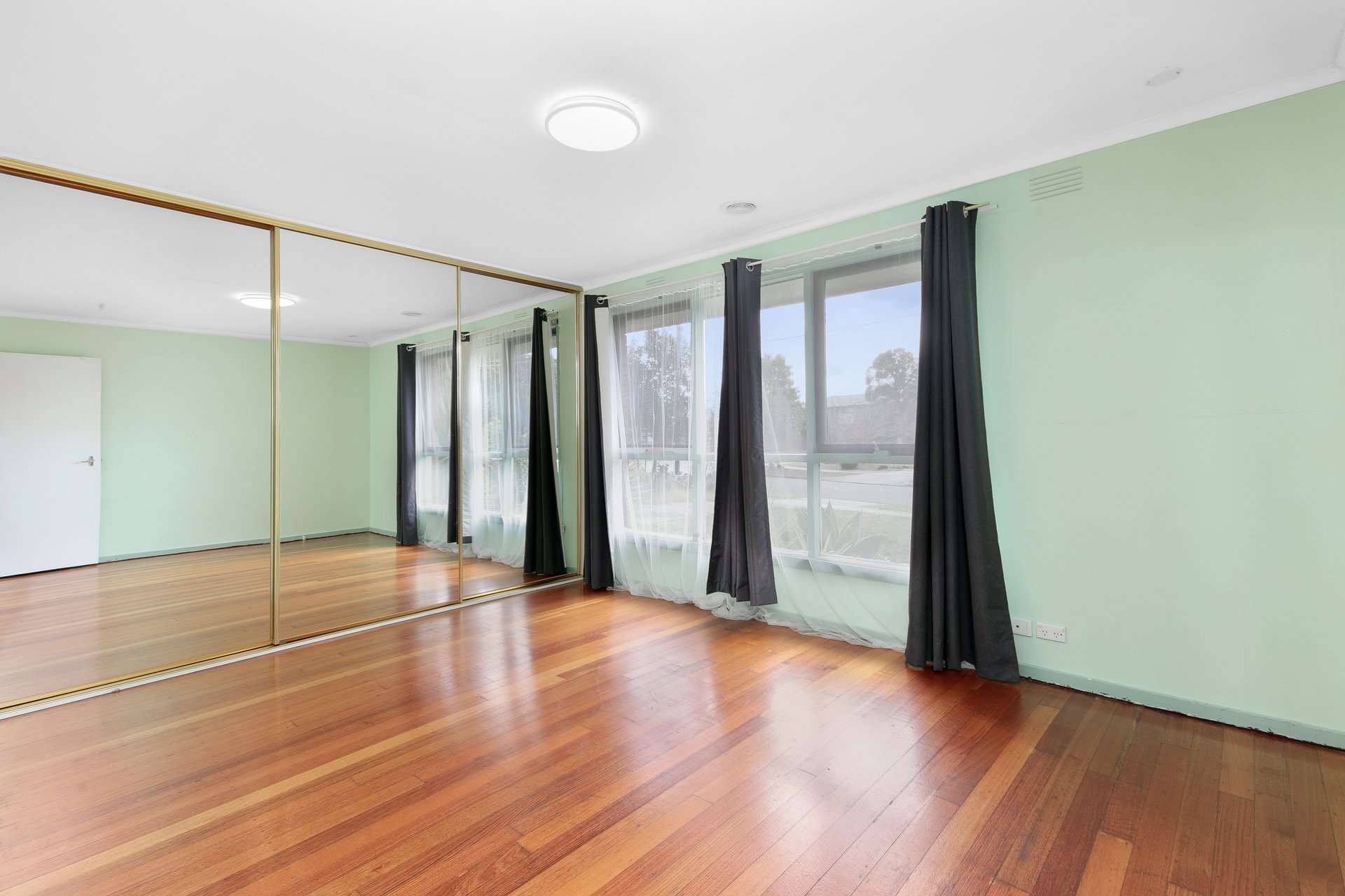 8 Opal Court, Mulgrave image 5