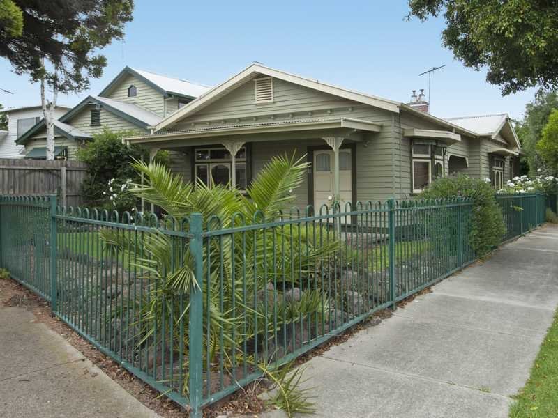 8 Orchard Street, East Geelong image 1