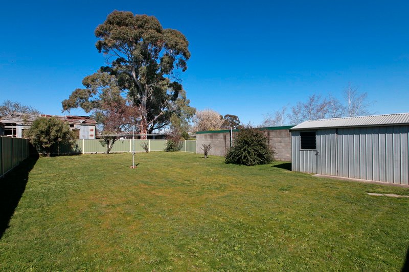Property Gallery Thumbnail 8
