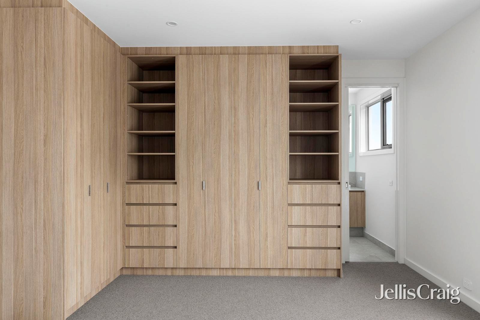 8 Oyster Lane, Point&nbsp;Lonsdale image 5