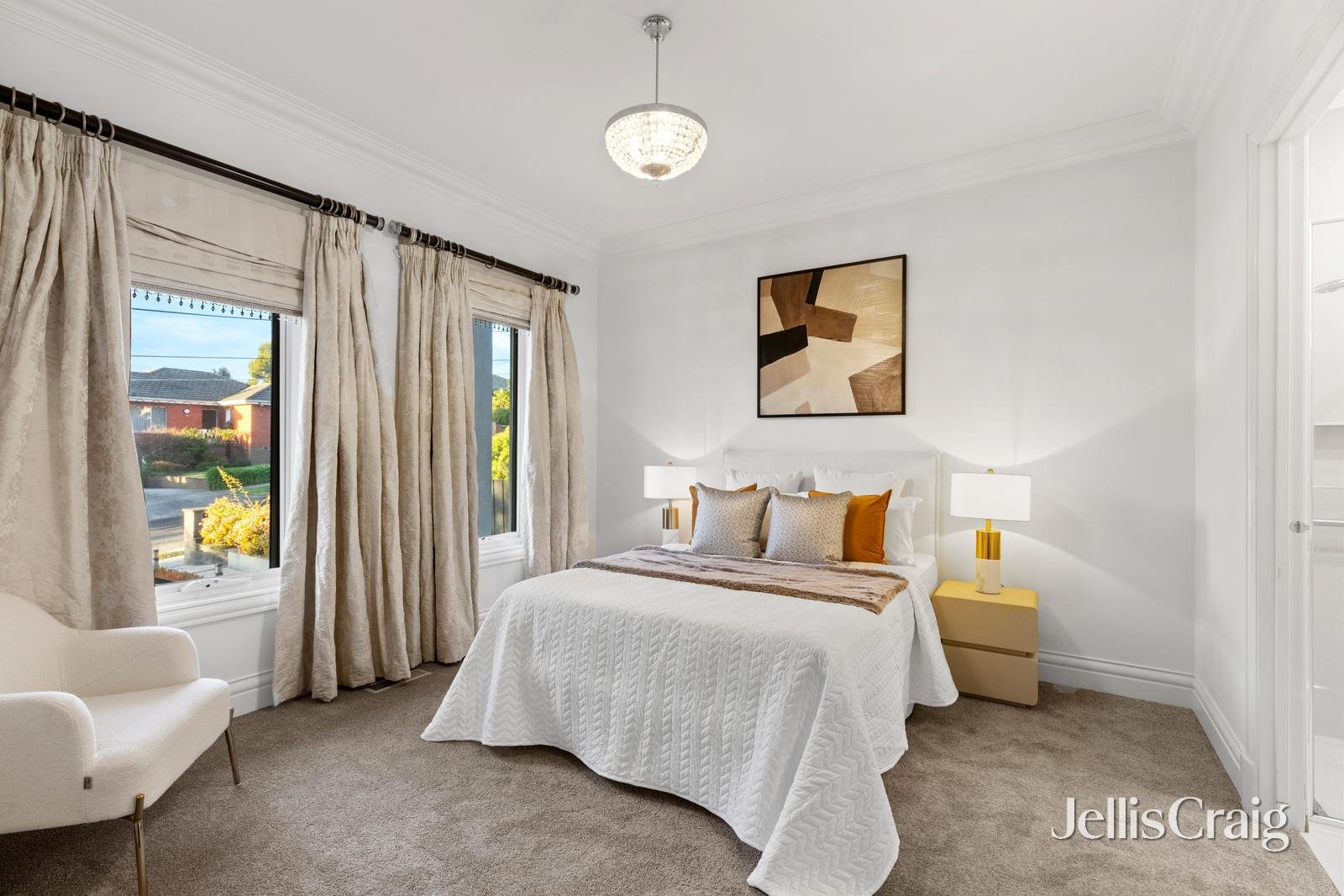 8 Pamela Grove, Templestowe Lower image 10