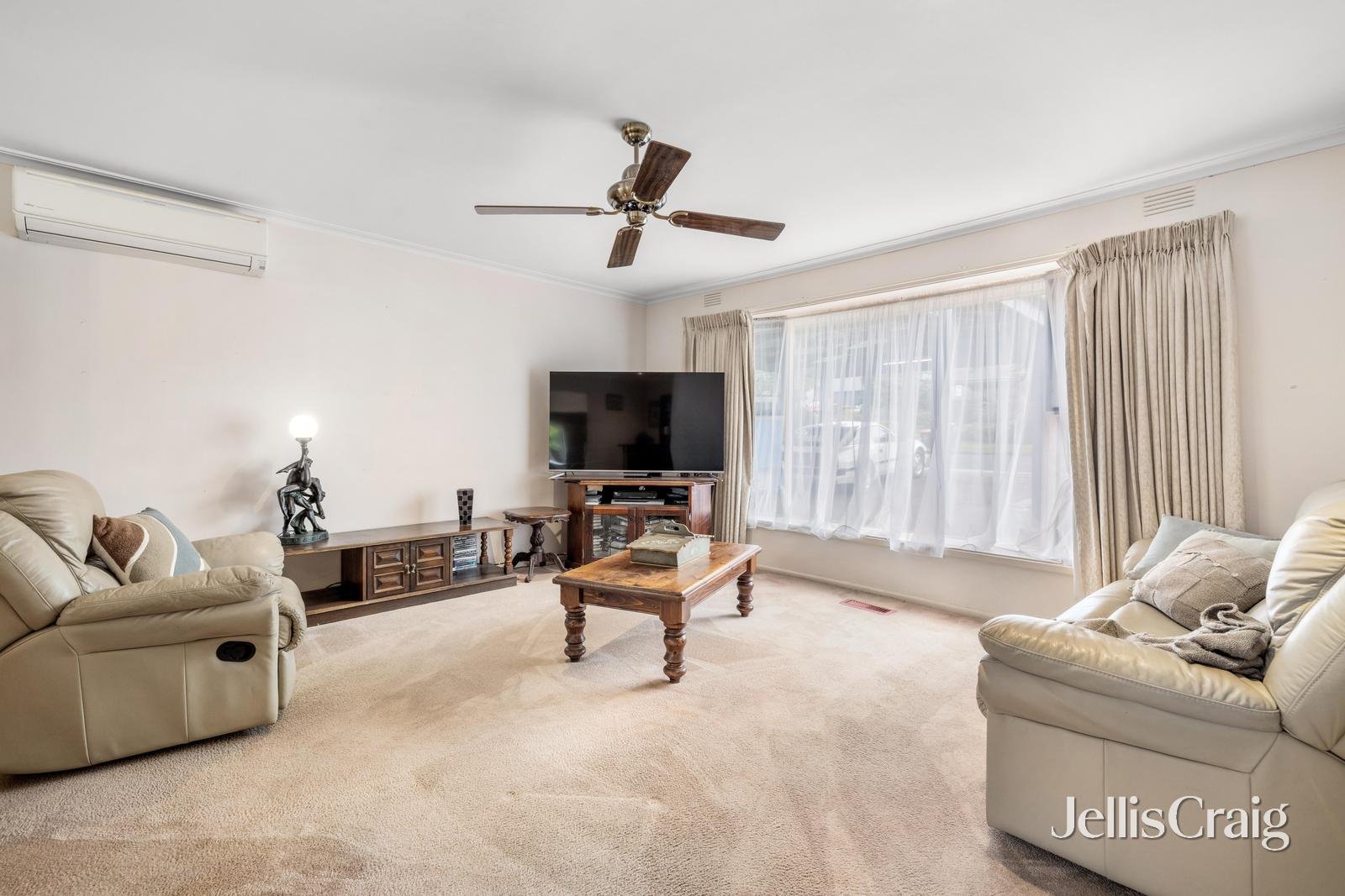 8 Panel Street, Mitcham image 2