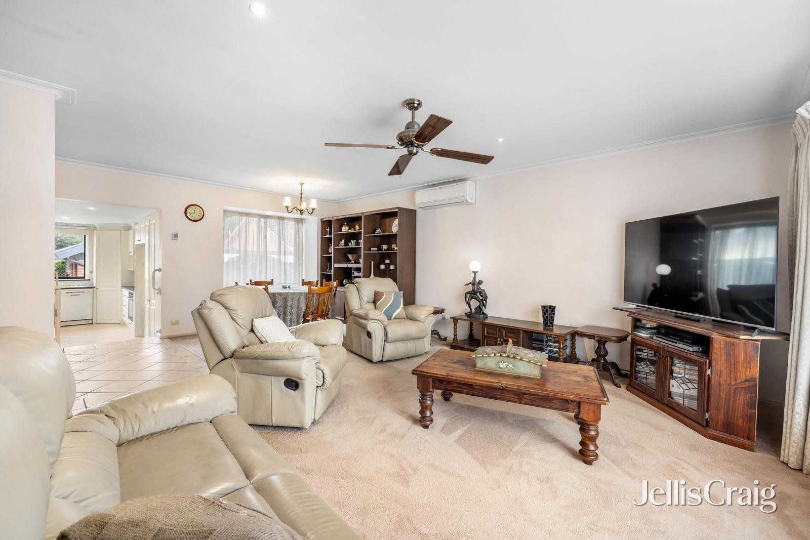 8 Panel Street, Mitcham image 3