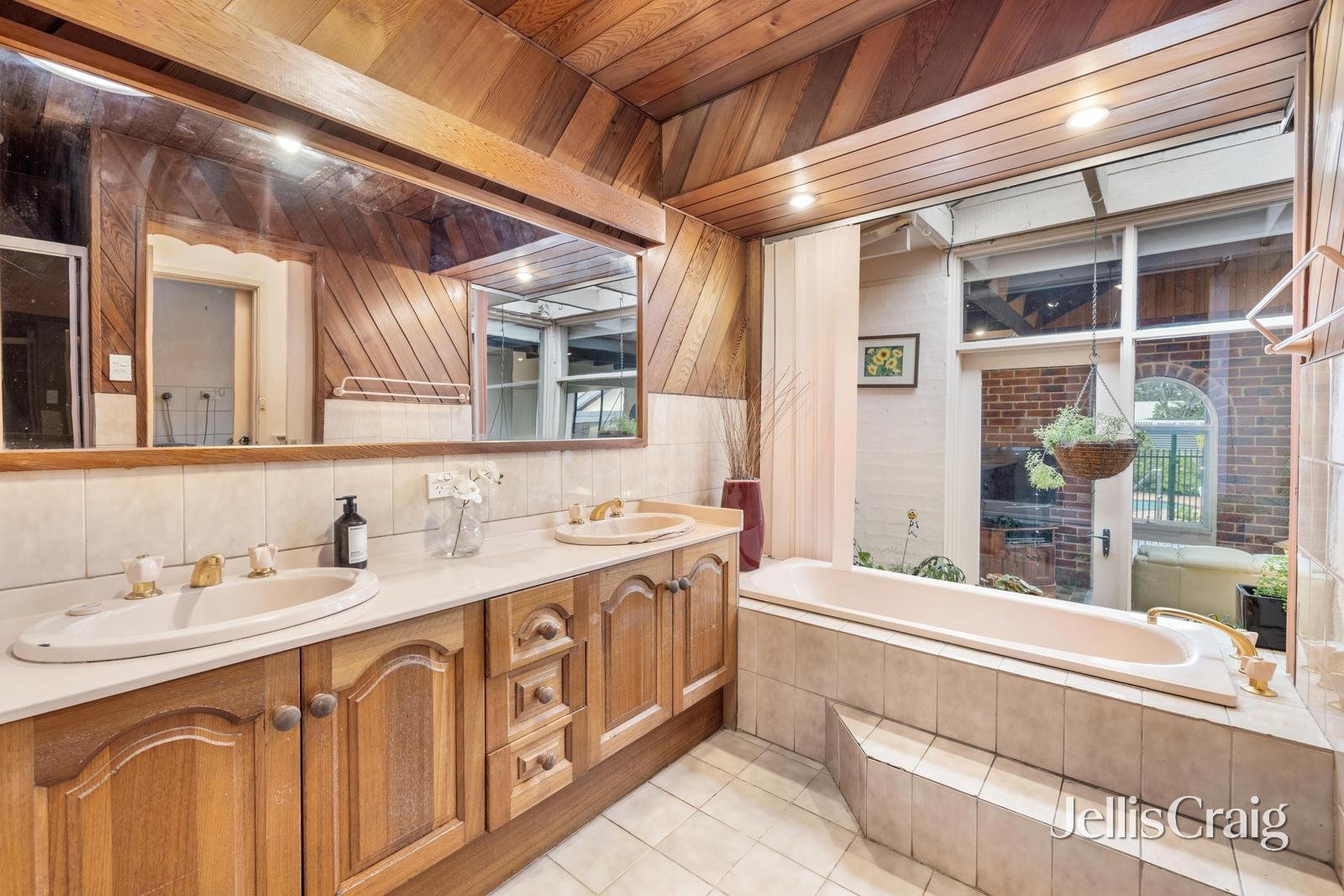 8 Panel Street, Mitcham image 10