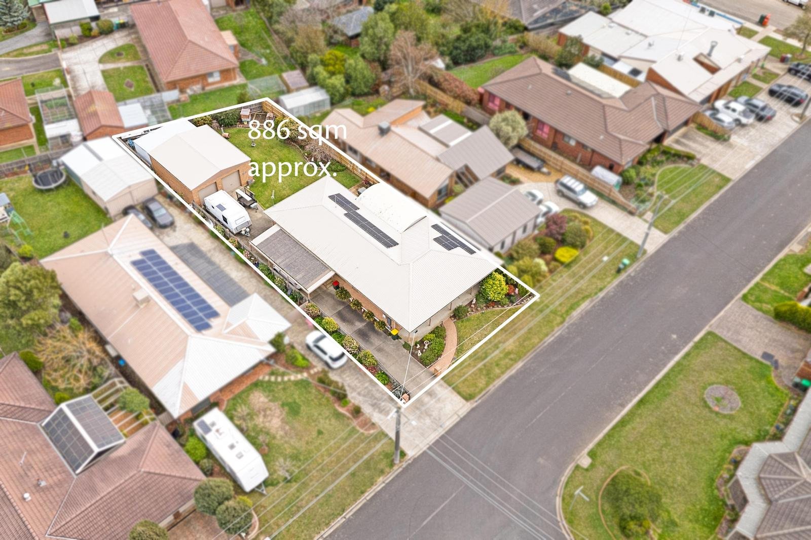 8 Panorama Drive, Delacombe image 2