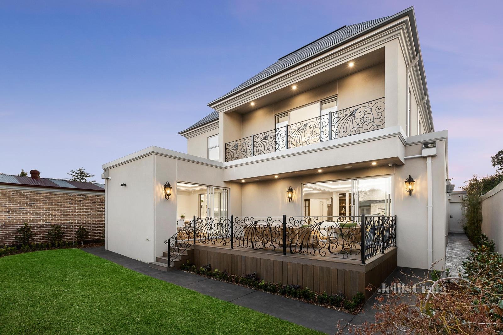 8 Panoramic Grove, Glen Waverley image 20
