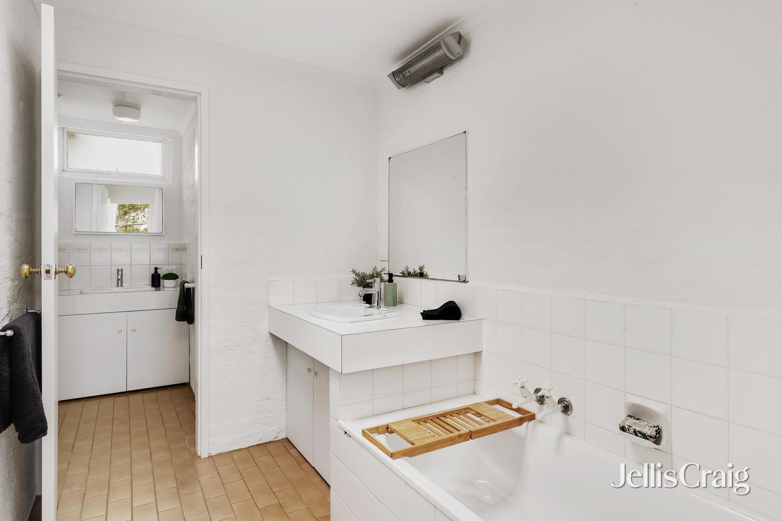 8 Park Lane, Kew image 9