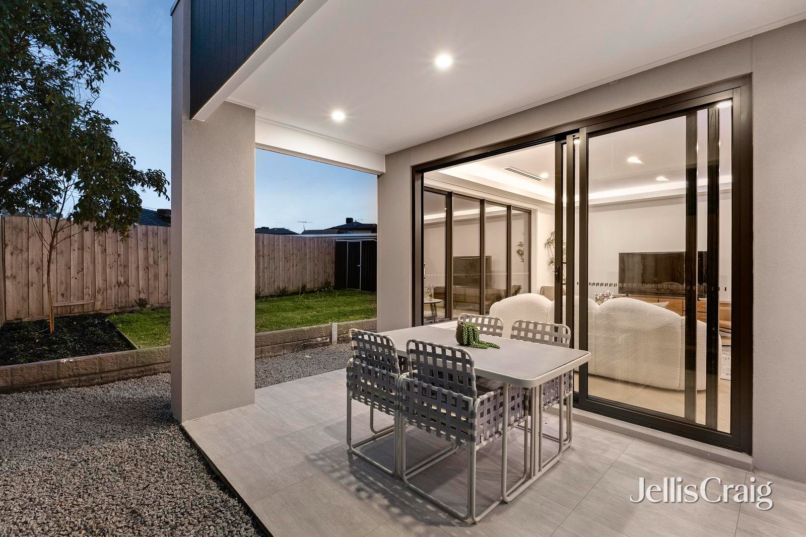 8 Paul Street, Doncaster image 16