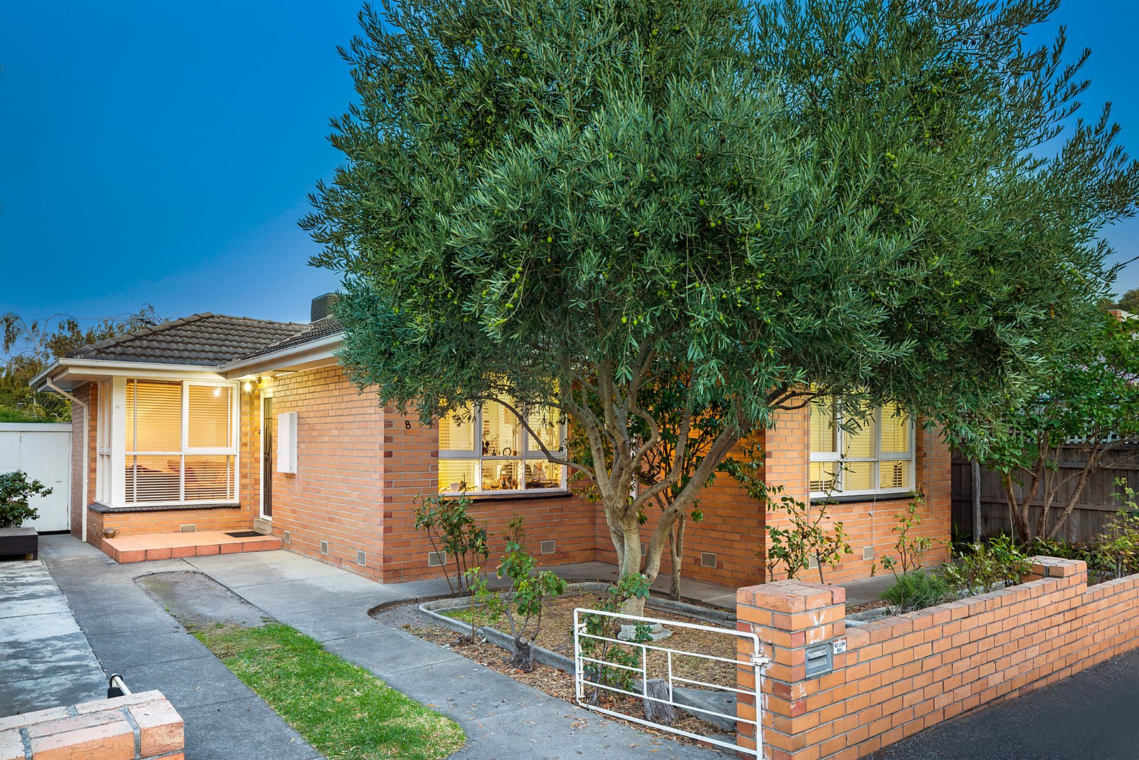 8 Peckville Street, Clifton Hill VIC 3068