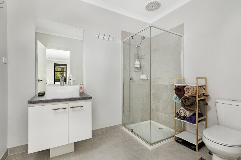 Property Gallery Thumbnail 8