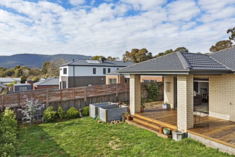 Property Gallery Thumbnail 11