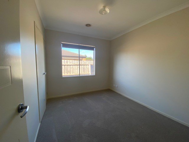 8 Plumber Court, Grovedale image 11