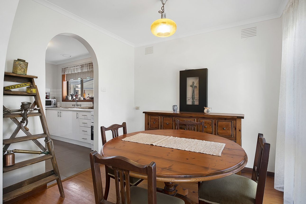 8 Plunkett Street, Geelong West image 4