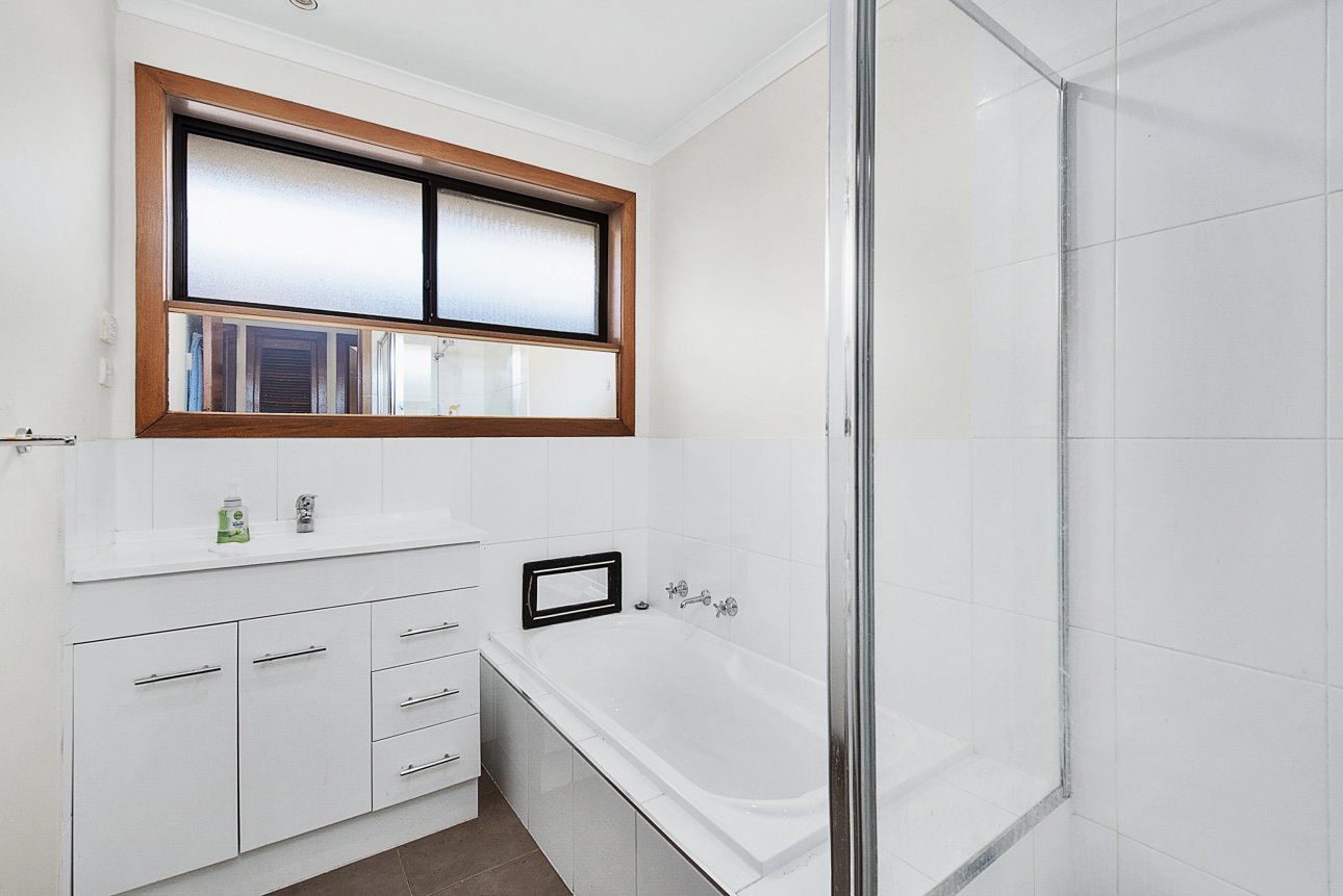 8 Plunkett Street, Geelong West image 6