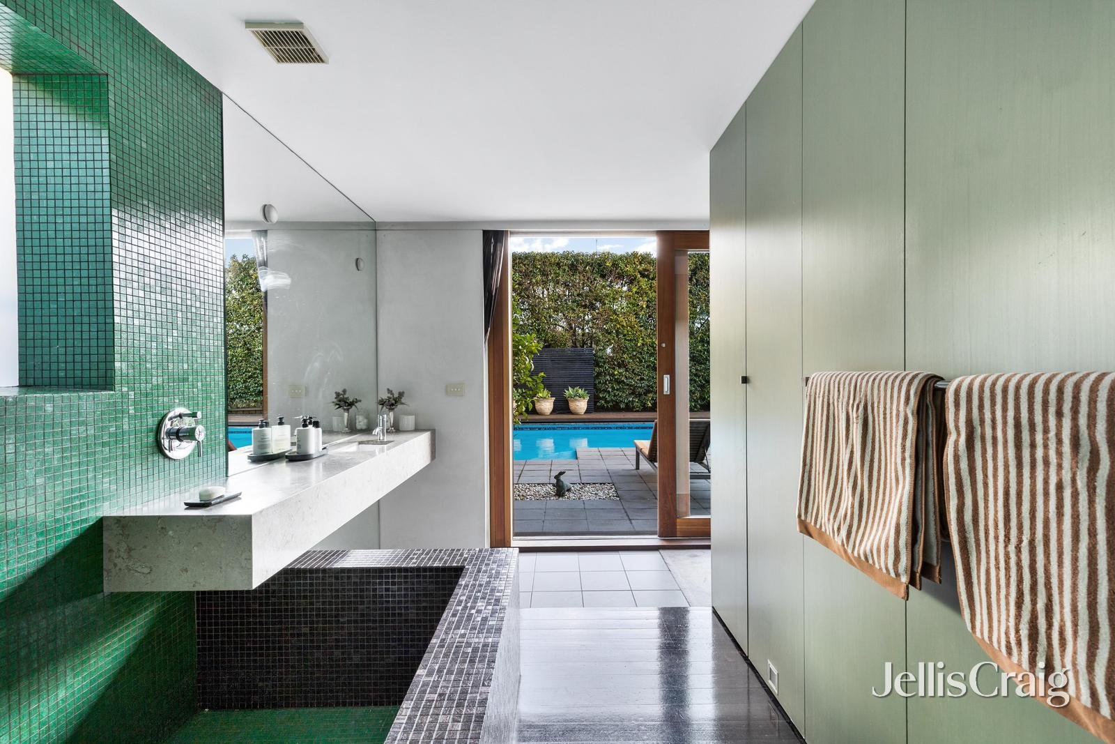 8 Power Avenue, Hawthorn image 11
