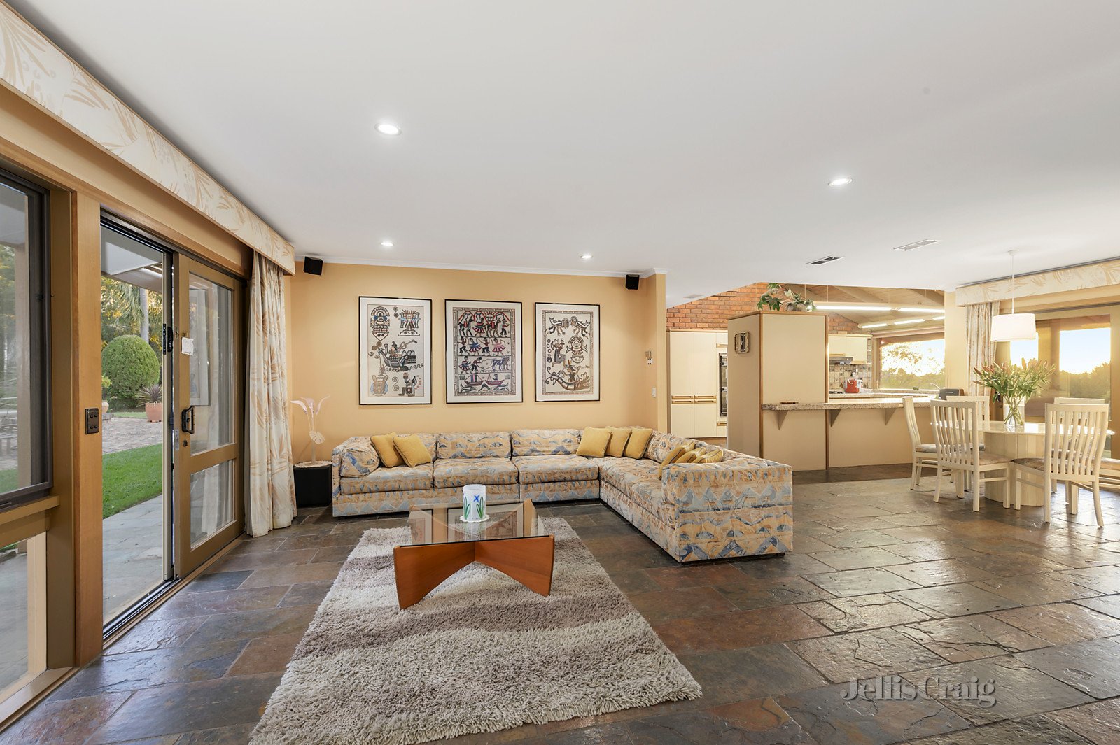 8 Princely Terrace, Templestowe image 5