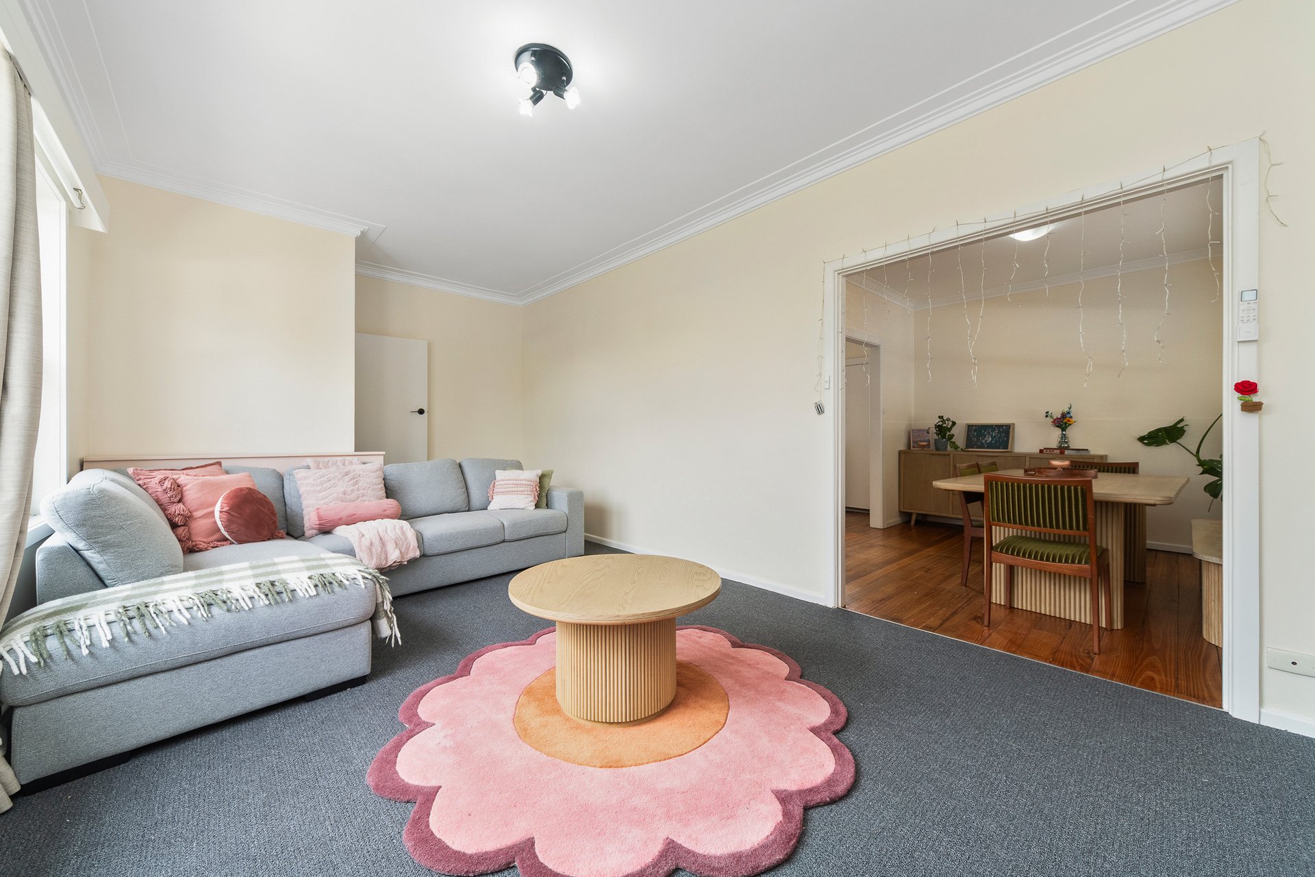 8 Queen Street, Frankston image 6