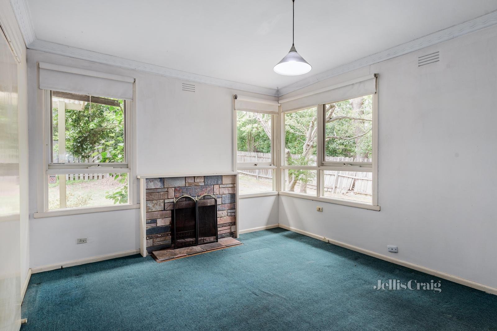 8 Quentin Street, Forest Hill image 2