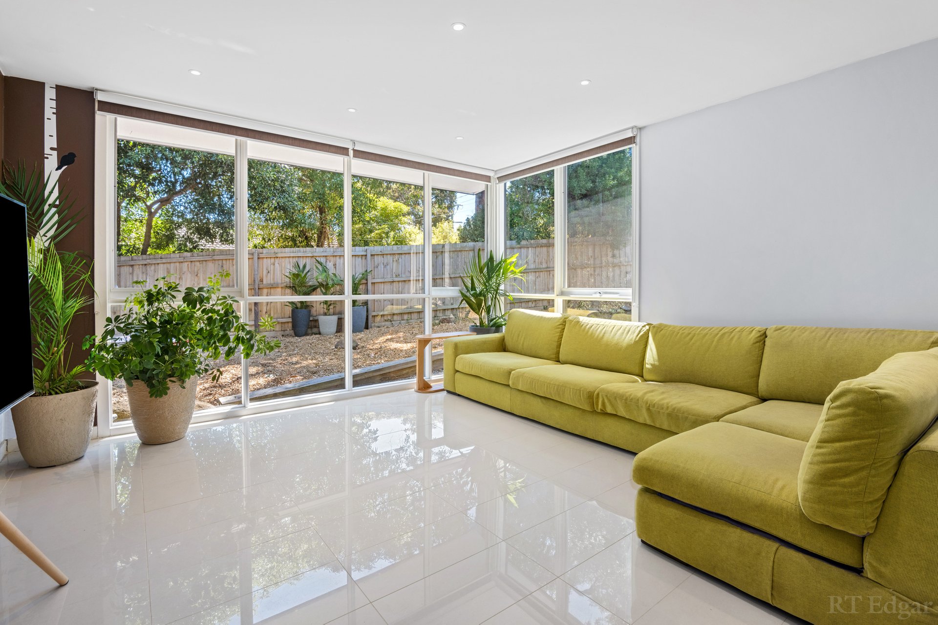 Property Gallery Thumbnail 7