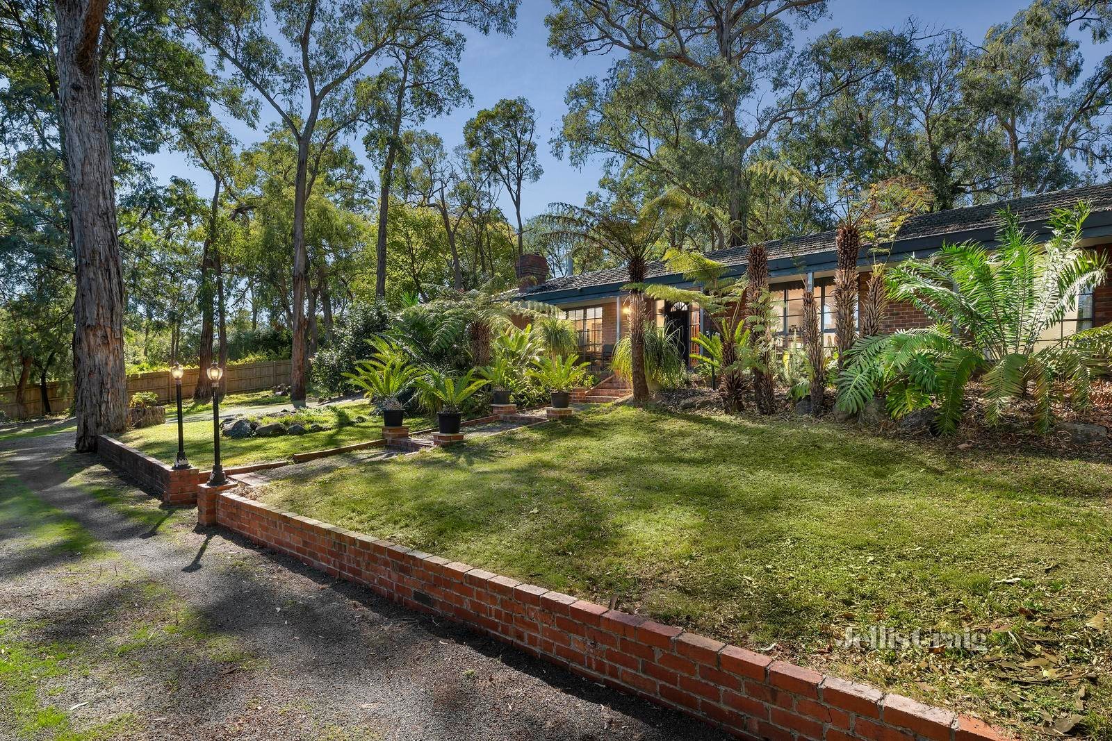 8 Reserves Road, Mount Evelyn image 1