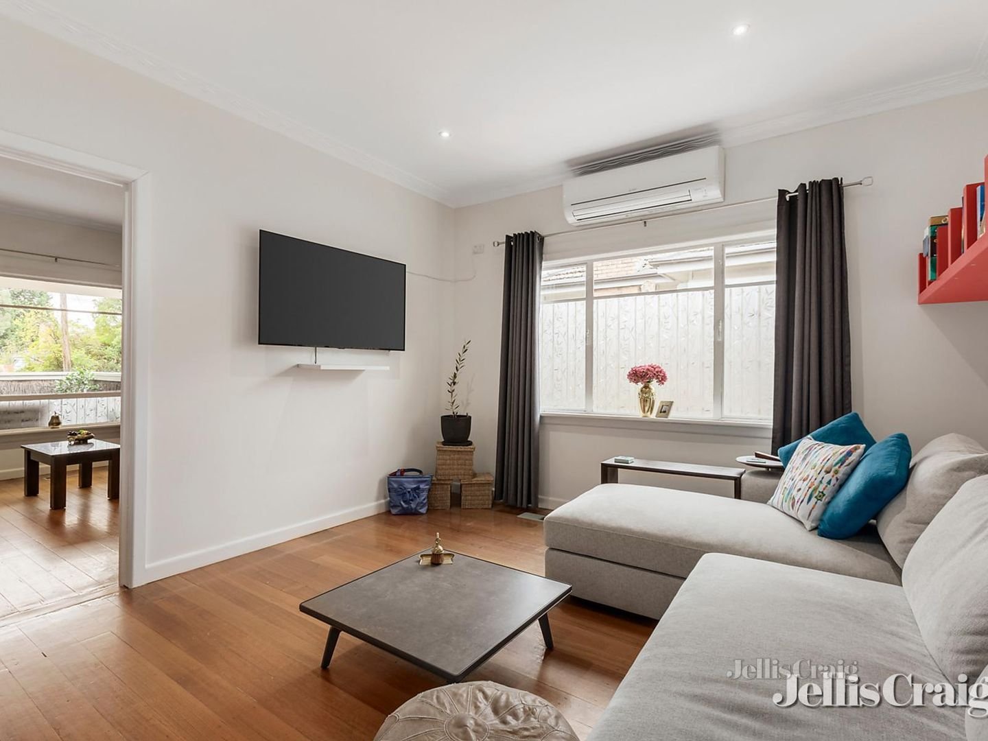 8 Robinson Street, Croydon image 4
