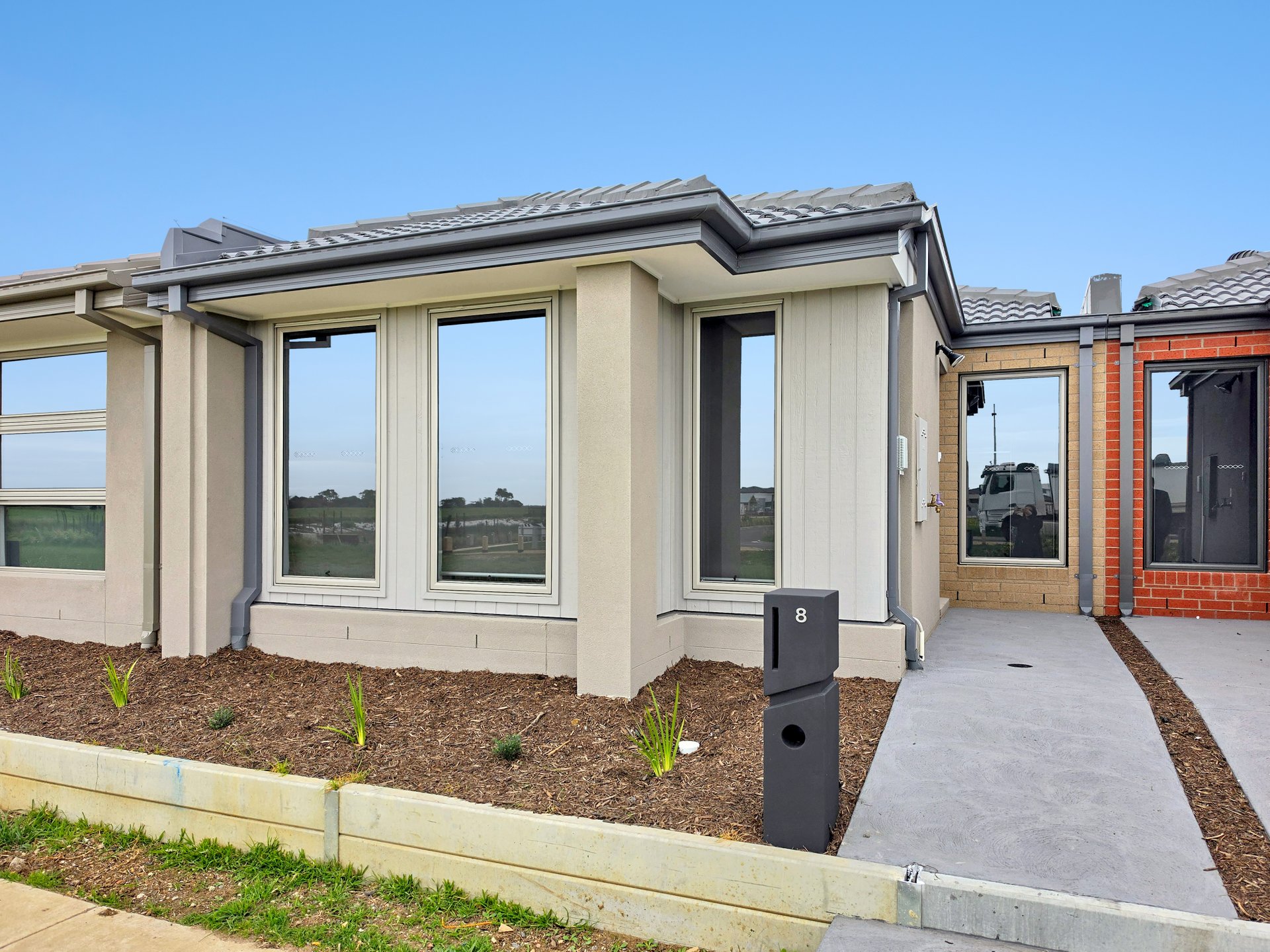 8 Rockbank Walk, Armstrong&nbsp;Creek image 1