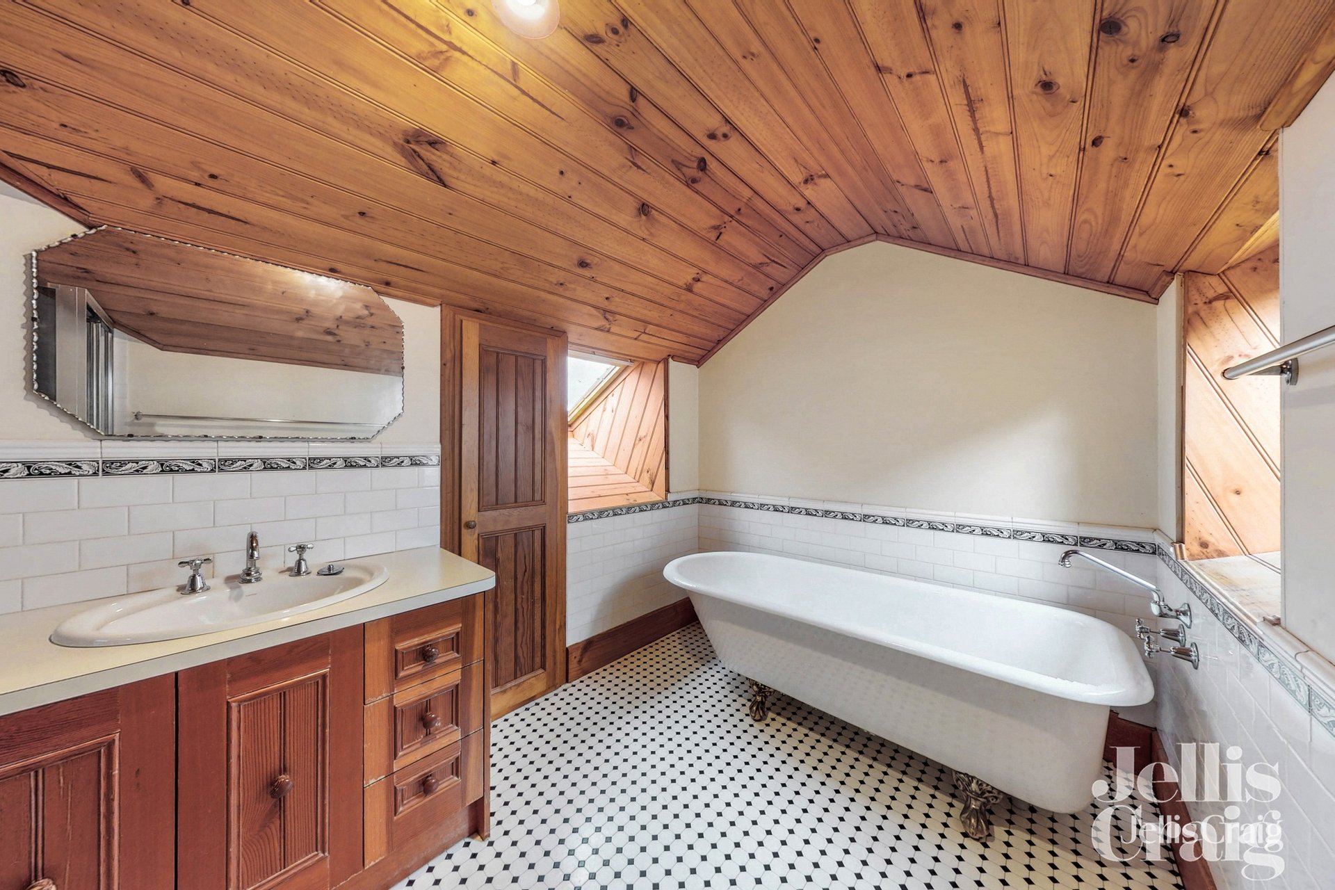 8 Rosebank Avenue, Strathmore image 10