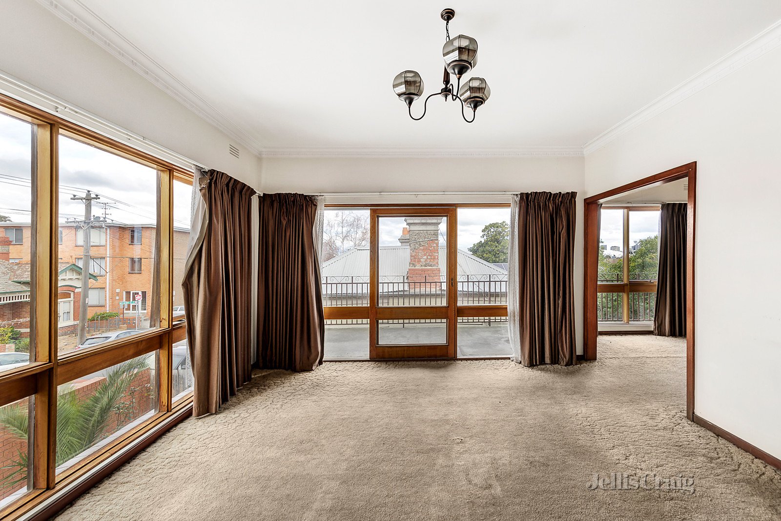 8 Rotherwood Street, Richmond image 3