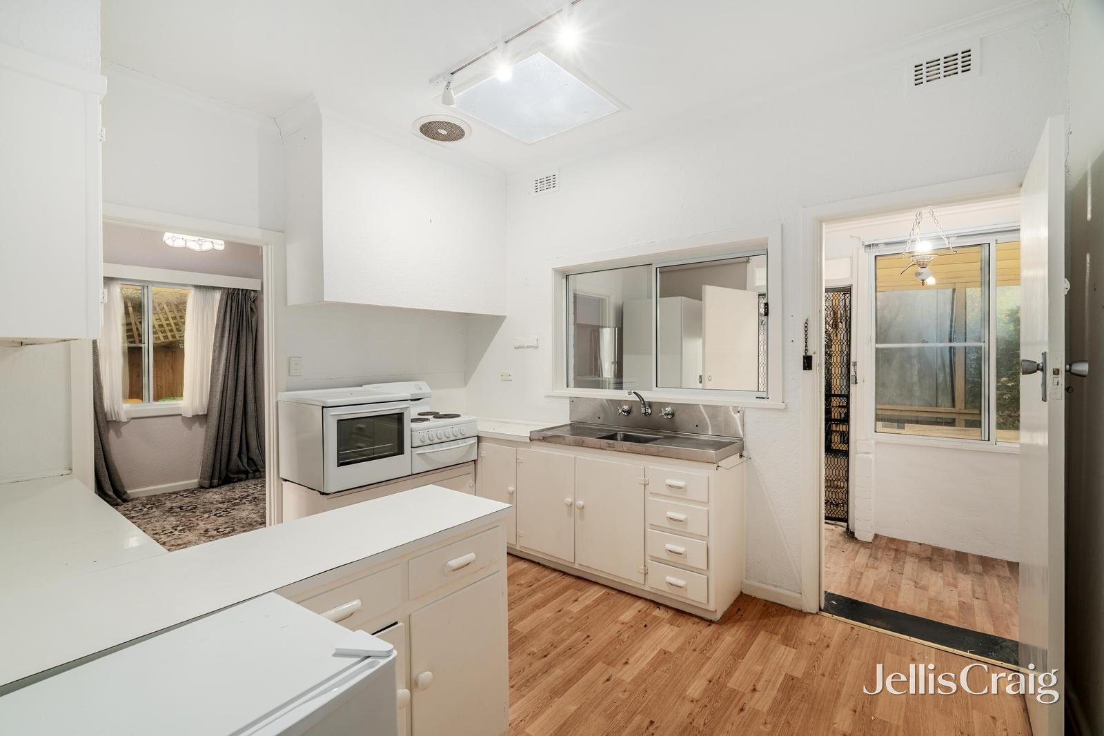 8 Royal Terrace, Highett image 7