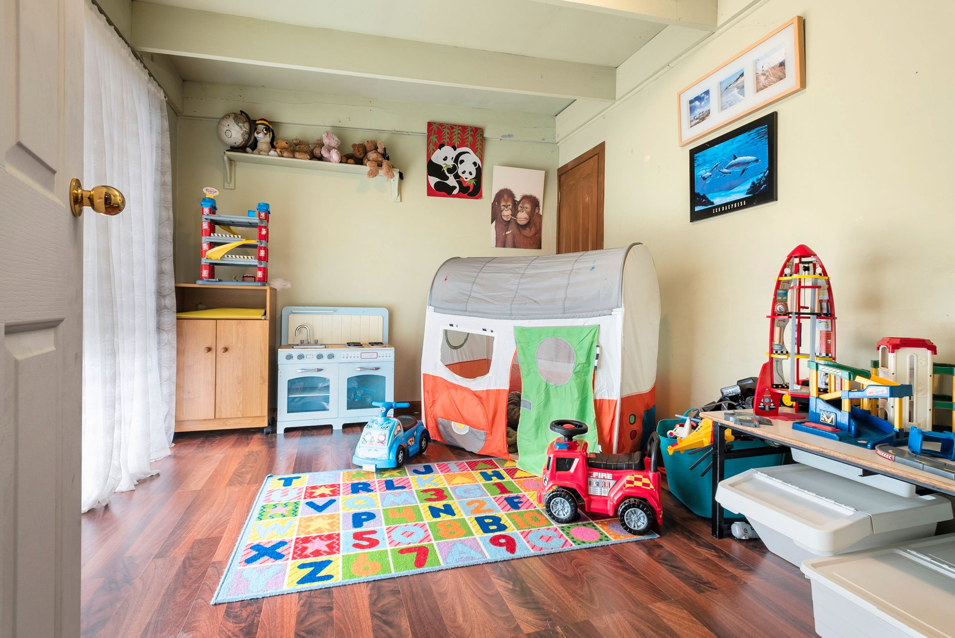 Property Gallery Thumbnail 10