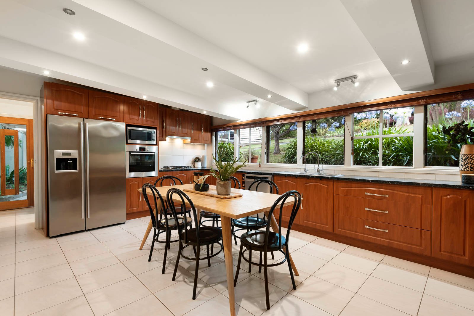 Property Gallery Thumbnail 5