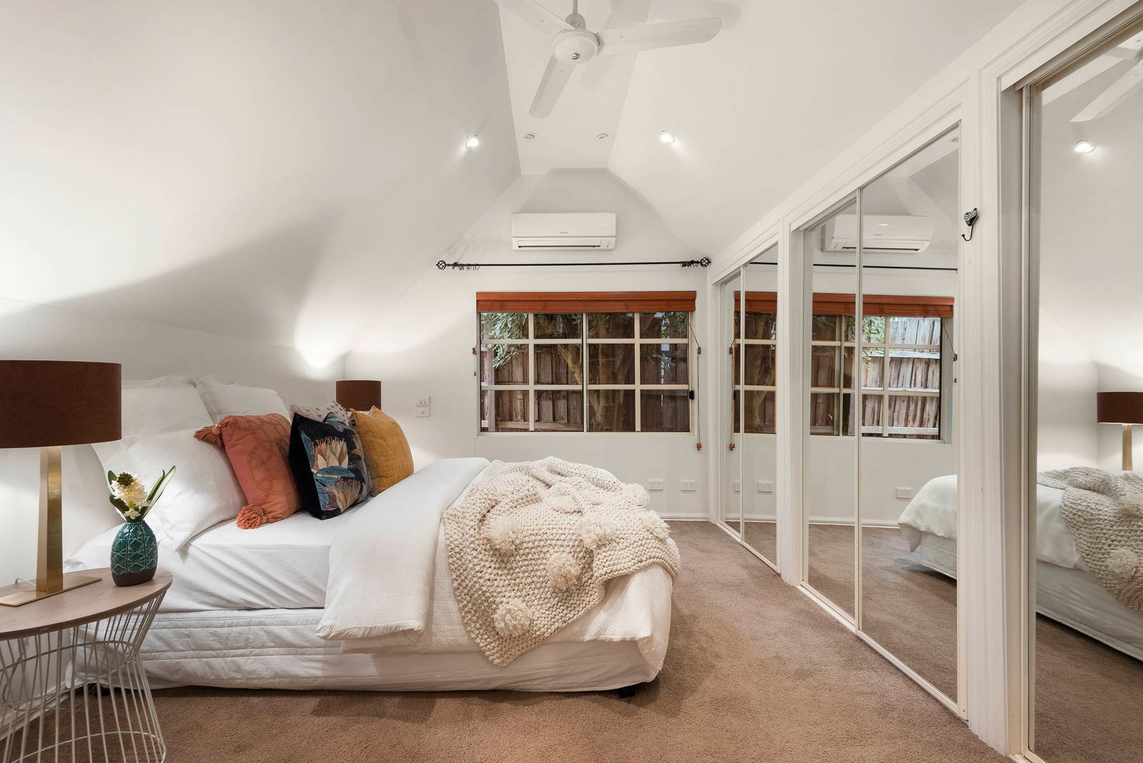 Property Gallery Thumbnail 6