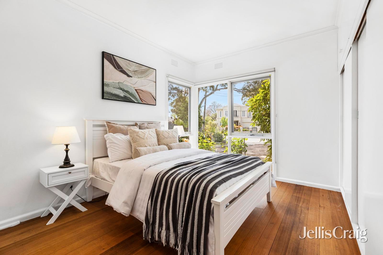 8 Sartre Court, Glen&nbsp;Waverley image 7