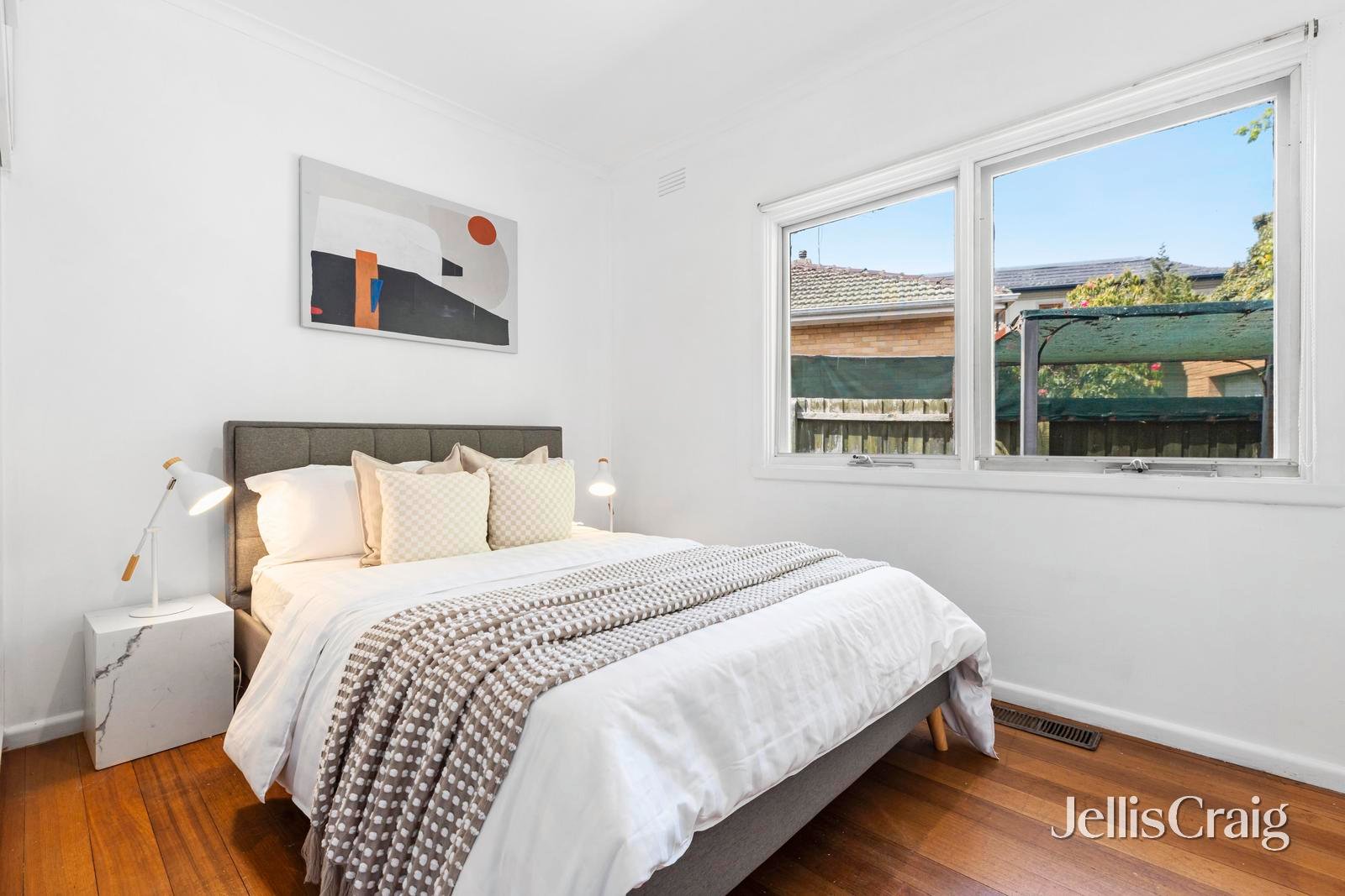 8 Sartre Court, Glen&nbsp;Waverley image 8