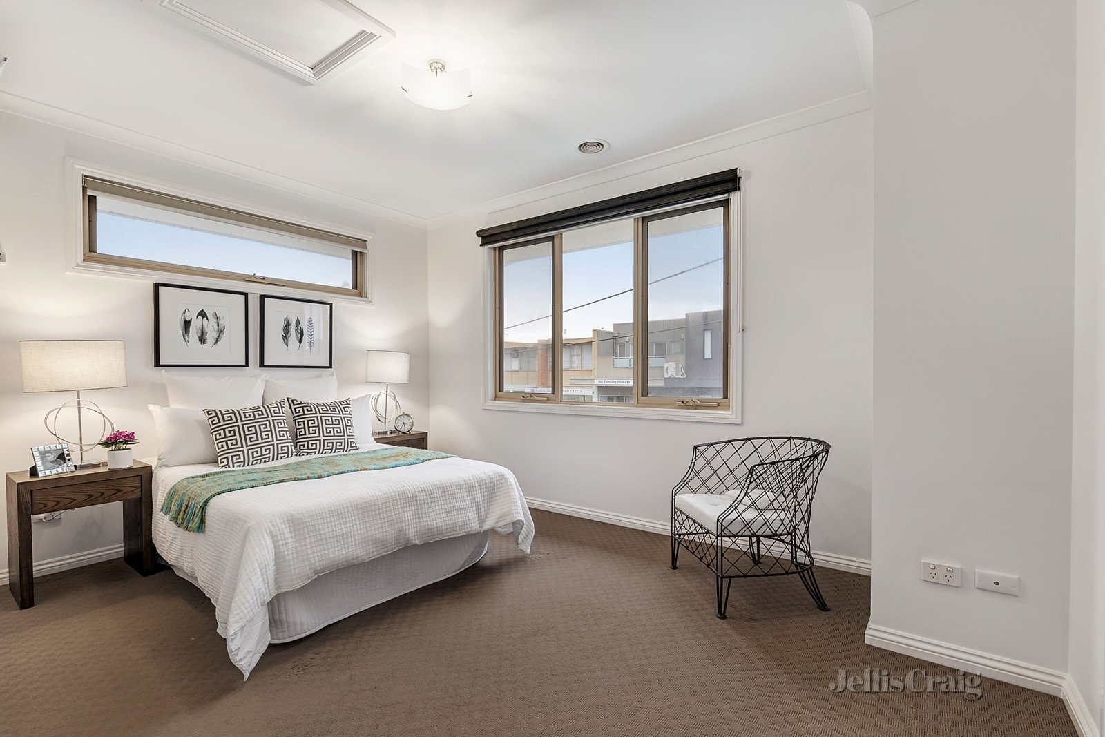 8 Scanlan Street, Bentleigh East image 5