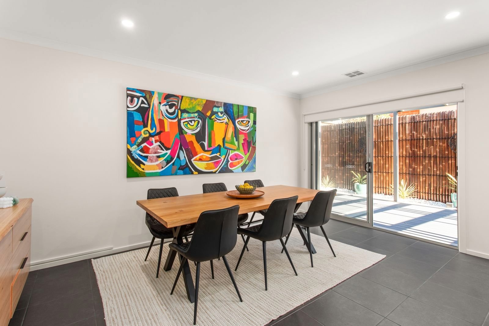 8 Scott Grove, Burwood image 6