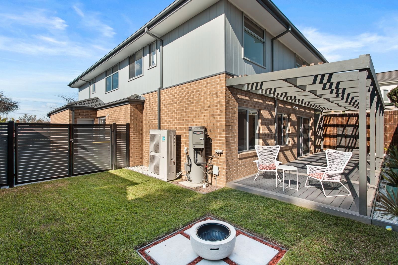 8 Scott Grove, Burwood image 16