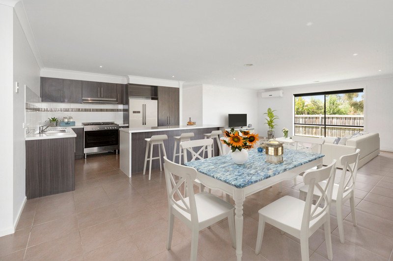 8 Sefton Grange, Mount&nbsp;Martha image 2