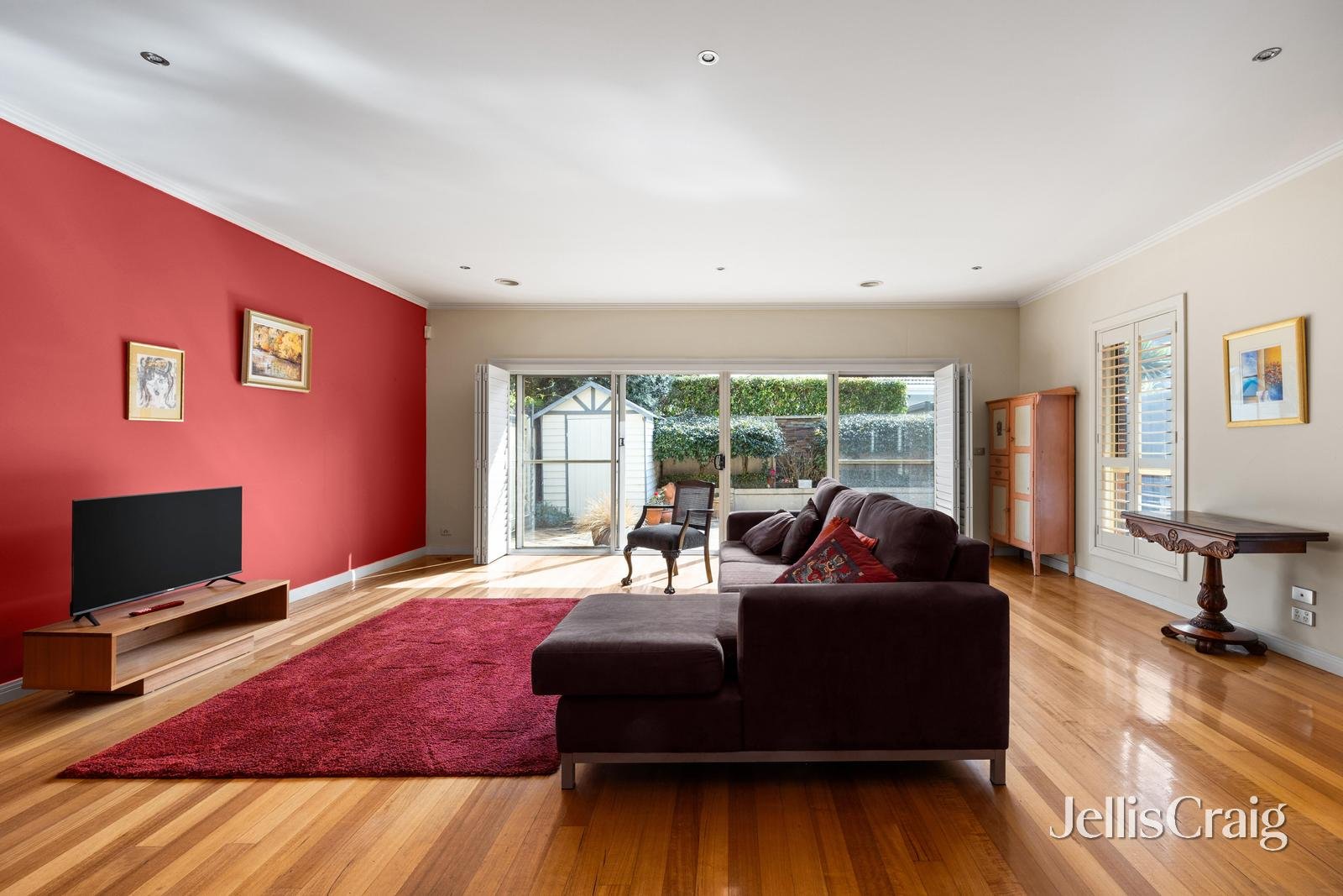 8 Severn Street, Newport image 2