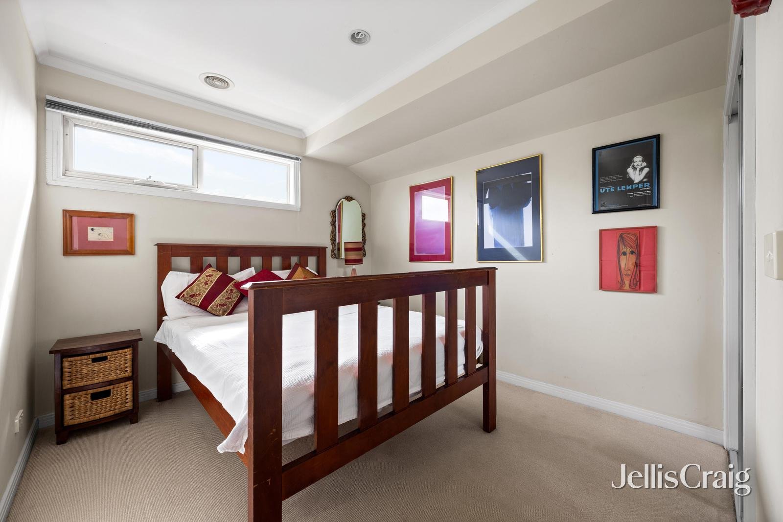 8 Severn Street, Newport image 7