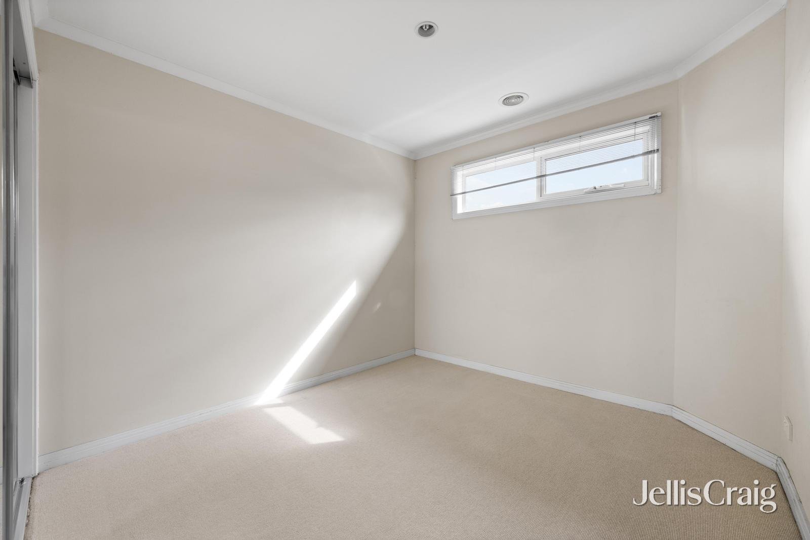 8 Severn Street, Newport image 10