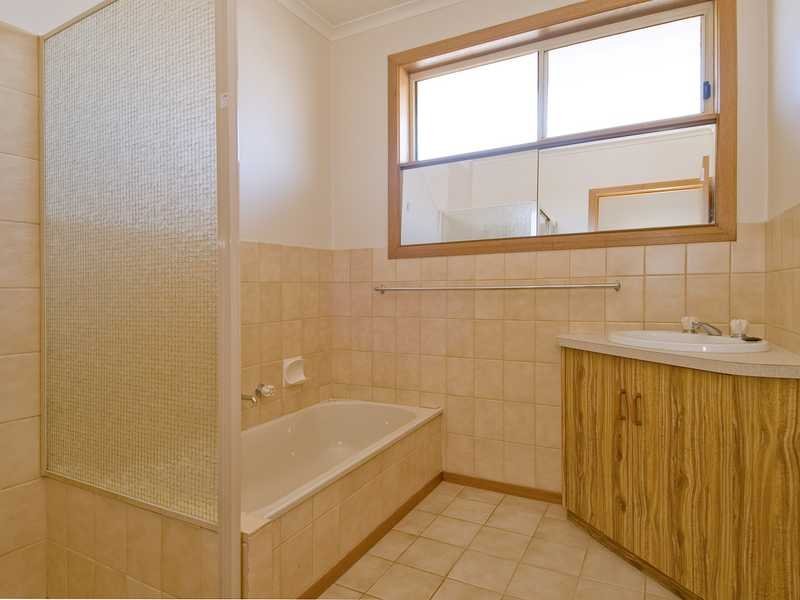 8 Shannahan Drive, Norlane image 6