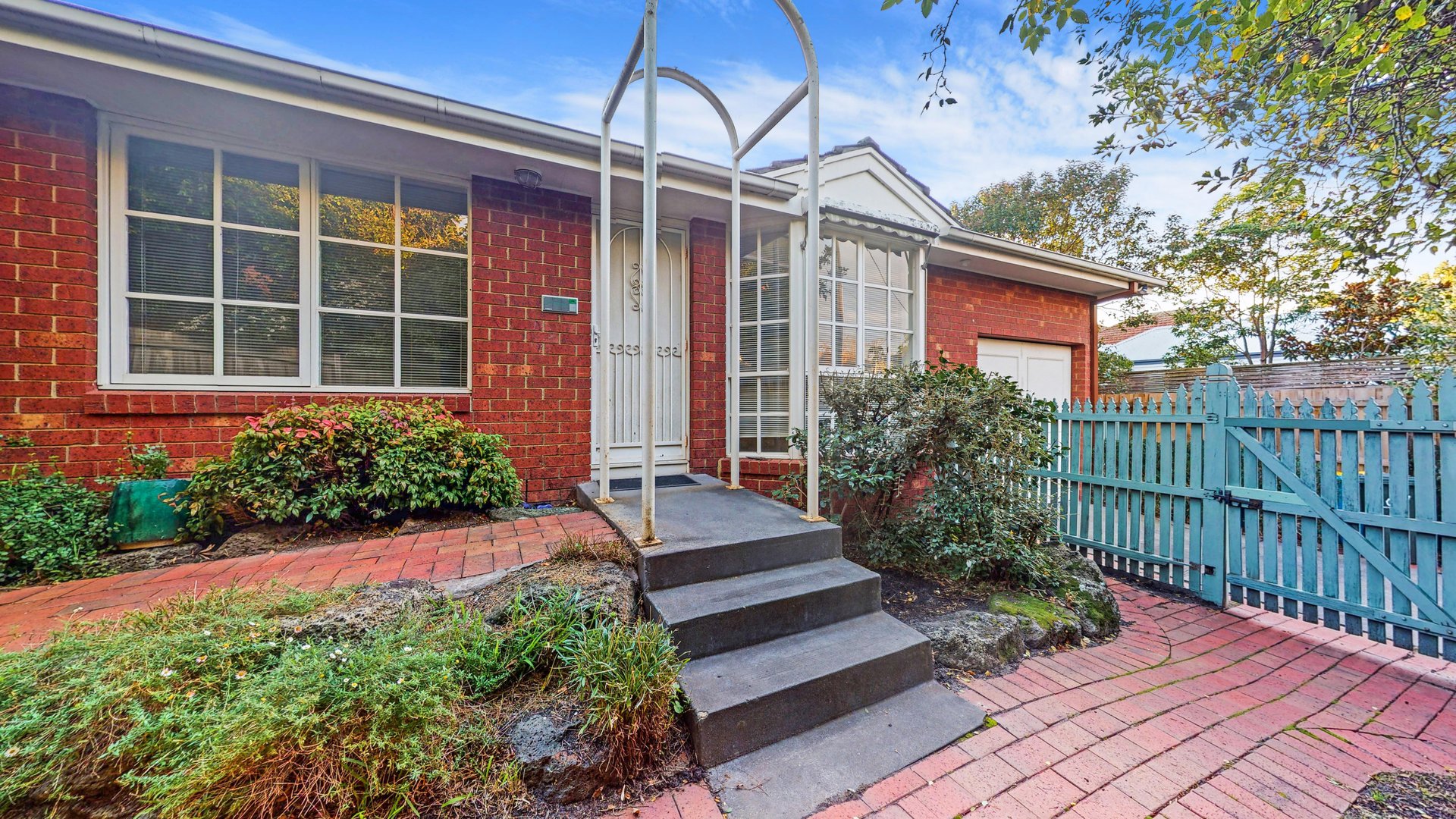 8 Shepreth Street, Surrey Hills image 1