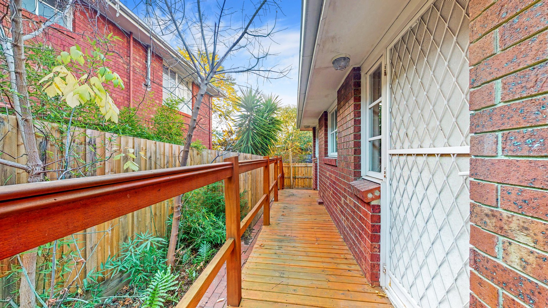 8 Shepreth Street, Surrey Hills image 10